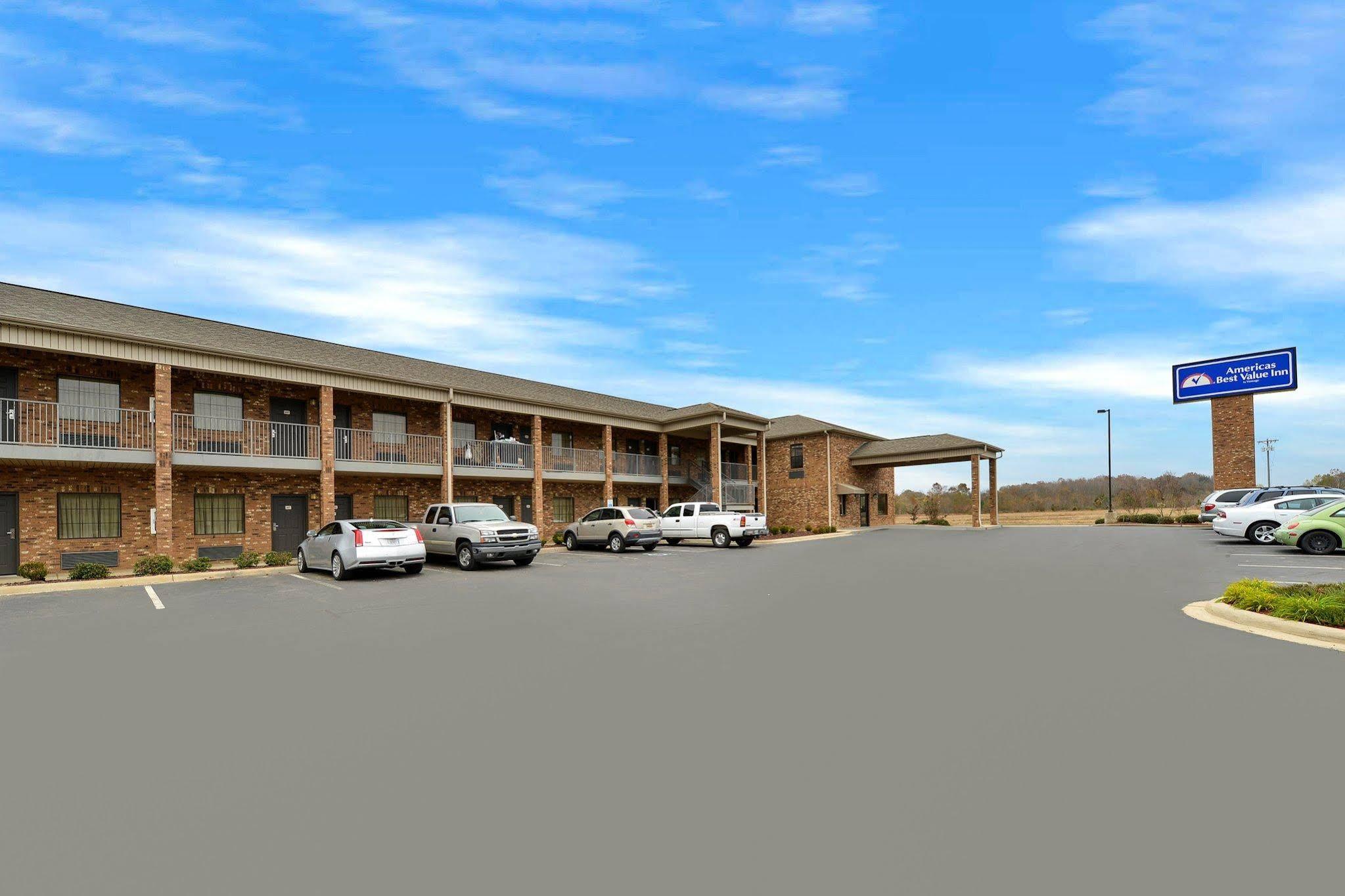 Americas Best Value Inn Byhalia Esterno foto